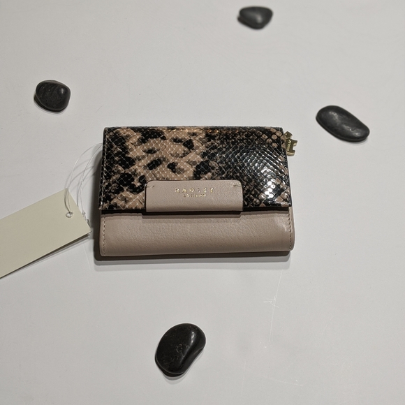 RADLEY LONDON Handbags - Radley London Wallet RADLEY LONDON Handbags - Radley London Wallet